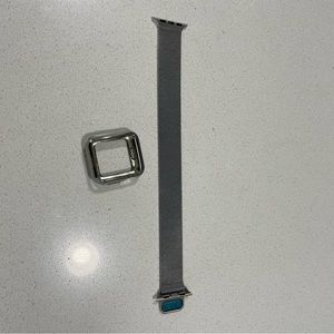 Magnetic Apple Watch Band + Case